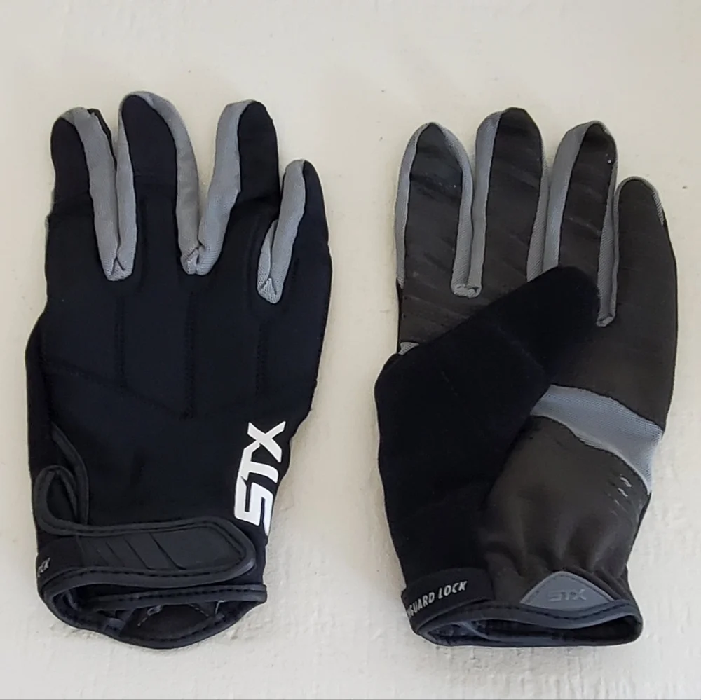 STX LaCrosse Strike Grip Gloves, Black/Grey, Wm Large, NEAR NEW